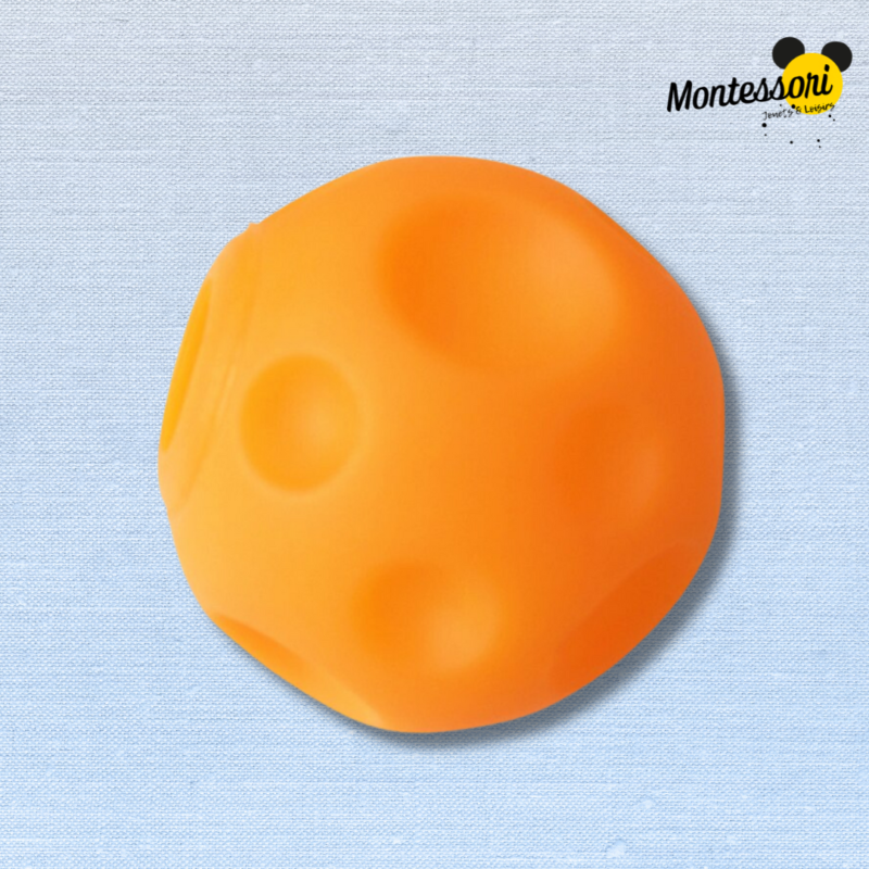 Jeu Montessori - œuf orange à emballer