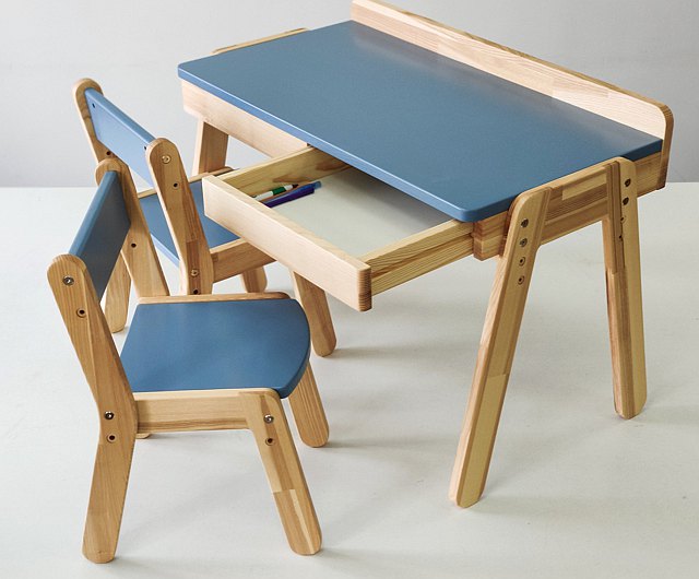 Bureau et chaises en bois pour enfants, table et 2 chaises pour tout-petits, ensemble de meubles Montessori Bleu